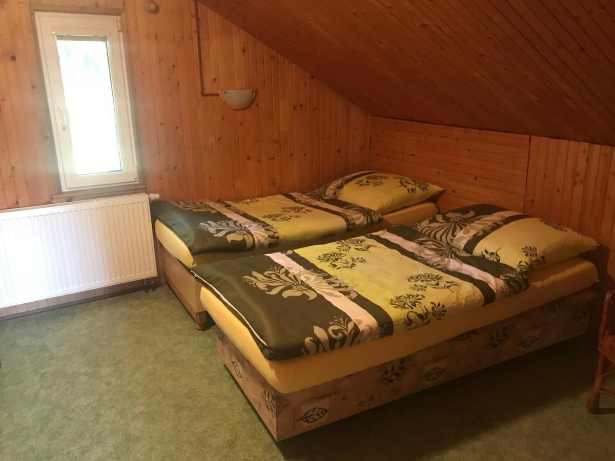 Chata Na Kamenci Mosty u Jablunkova Bilik gambar